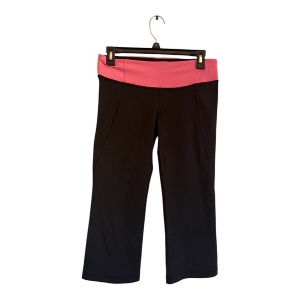 Lululemon Womens Cropped Leggings Size 6 Black Pink Capri Athleisure